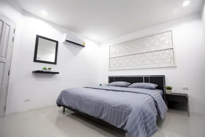 Grand-Deluxe-Doppelzimmer mit Bergblick — Number 4 Phuket